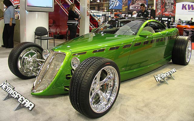 112_2006_sema_227x+Chip_Foose_hemisfear+front_view.jpg